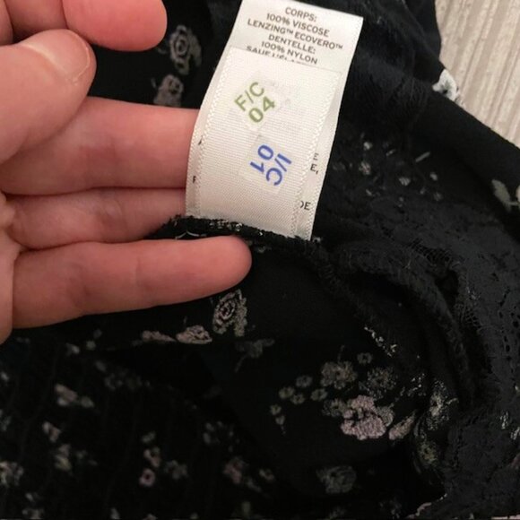 NWOT BP Lace Trim Dark Floral Long Sleeve Crop Top Blouse Size XS - Picture 11 of 13